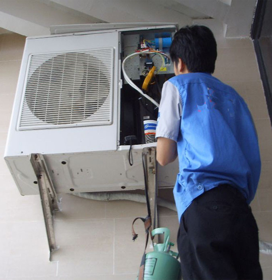 石屏空调开机无反应维修